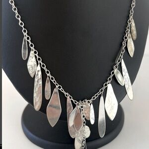 Silpada RARE 925 Sterling Silver 
Etched Petals GYPSY GIRL Necklace